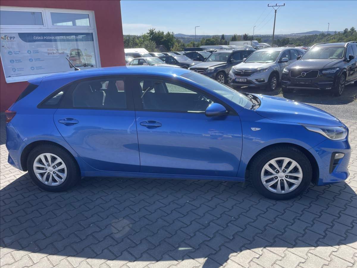 kia-ceed-1-0-t-gdi-cr-50300-km-zaruka-do-1-2028 - 8