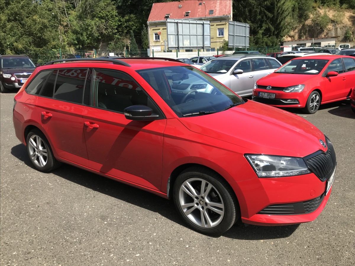 skoda-fabia-1-0-mpi-55kw-combi - 4