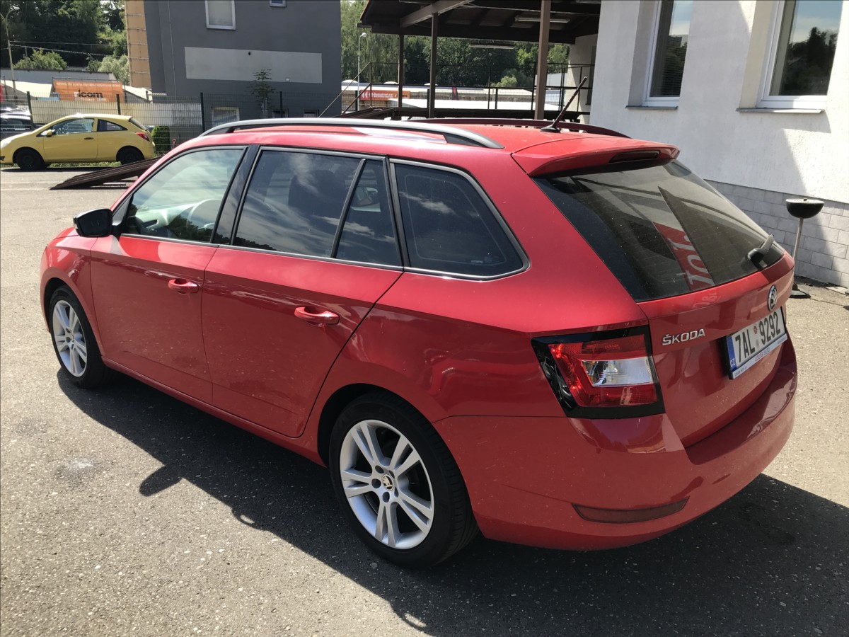 skoda-fabia-1-0-mpi-55kw-combi - 6