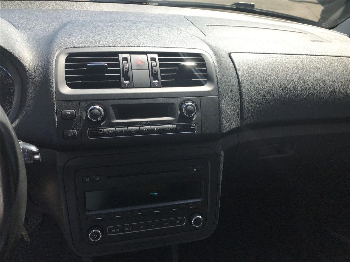 skoda-fabia-1-2-tsi-63kw-combi - 8