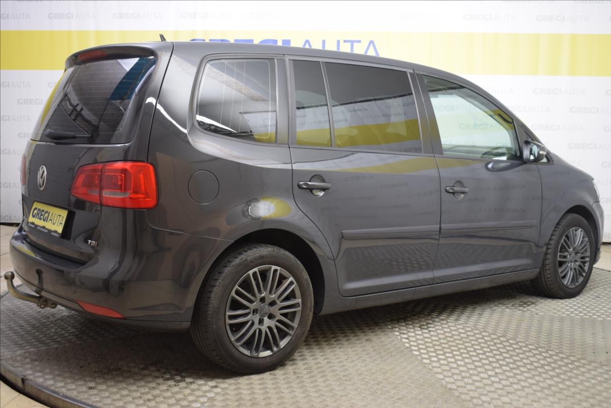 volkswagen-touran-2-0-tdi-dsg-7-mist - 4