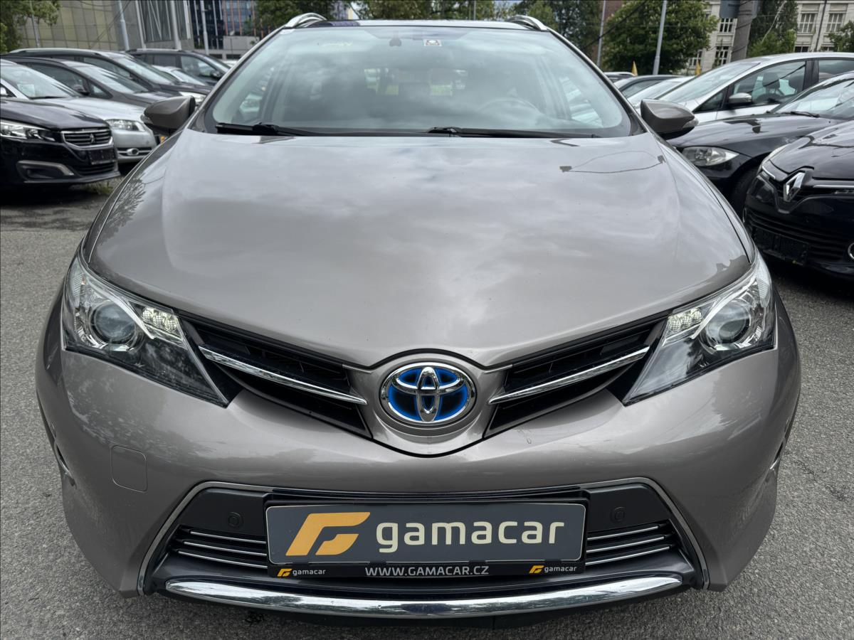 Toyota Auris 1,8 NOVÁ BATERIE+SEVIS TOYOTA