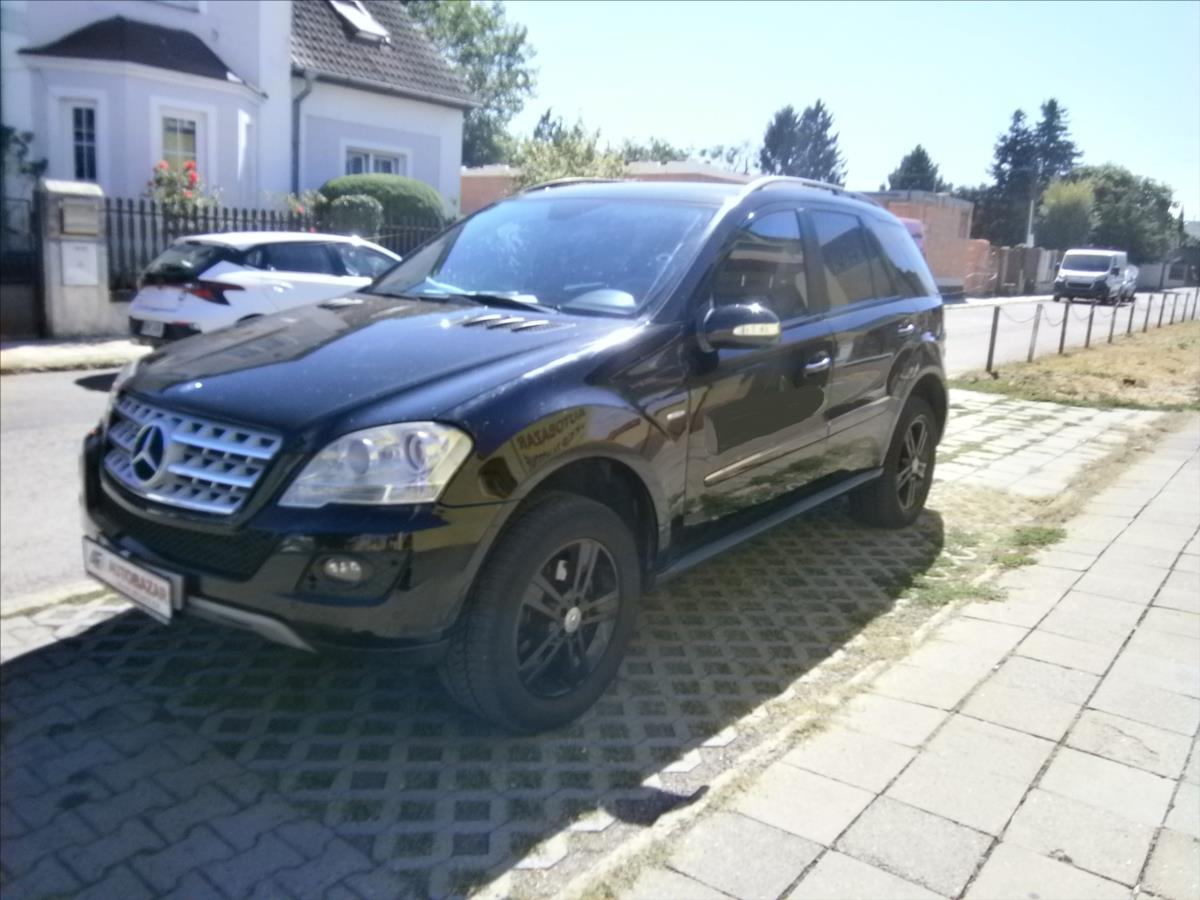 mercedes-benz-tridy-m-3-5-350-4-matic-164 - 2
