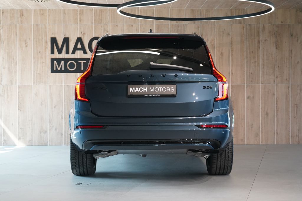 volvo-xc90-b5-plus-black-edition-360 - 9