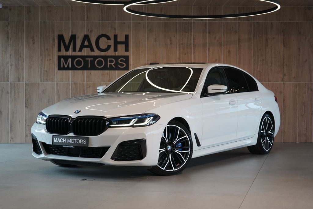 BMW Řada 5 M550i xDrive, Nezávislé, Laser