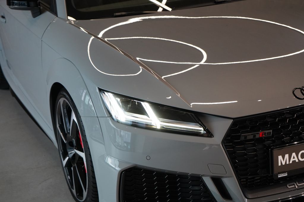 audi-tt-tt-rs-quattro-b-o-matrix-led - 4