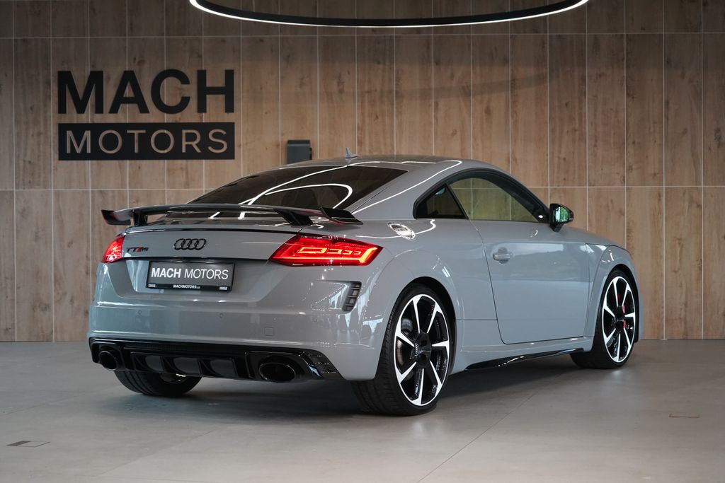 audi-tt-tt-rs-quattro-b-o-matrix-led - 7