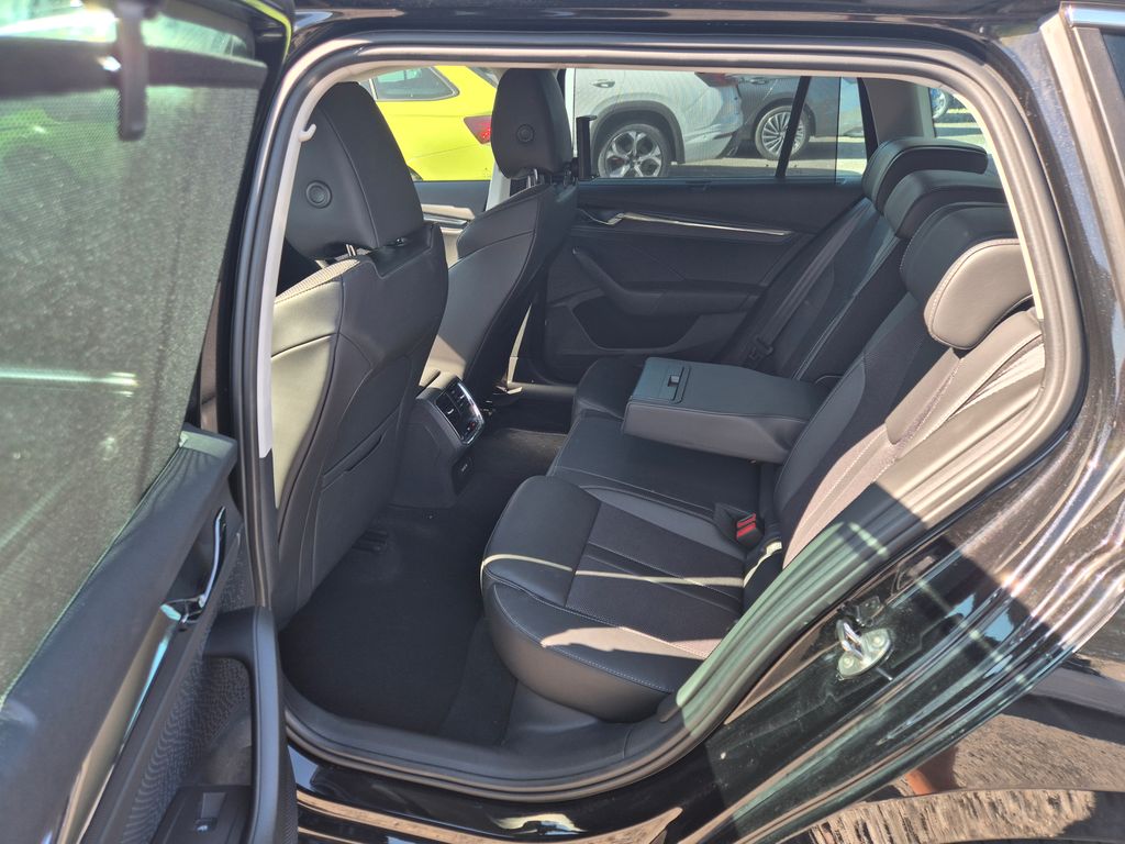 skoda-octavia-combi-1-5-tsi-e-tec-110kw-dsg - 9