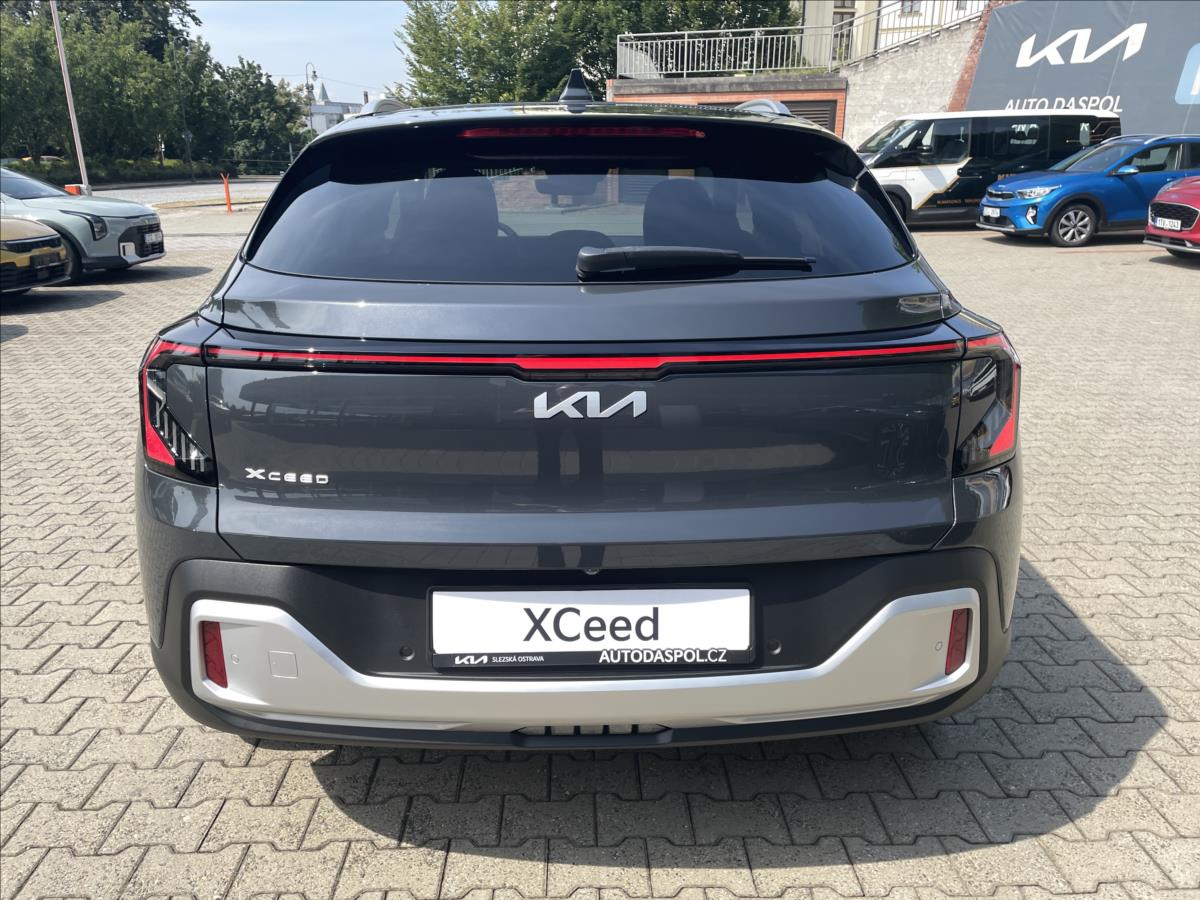 kia-xceed-1-6-t-gdi-7dct-top-110-kw-2027 - 3