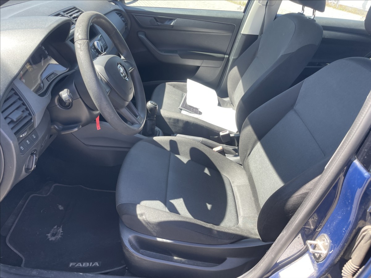 skoda-fabia-1-0-mpi-44kw-klima-euro6-bez-koroze - 6