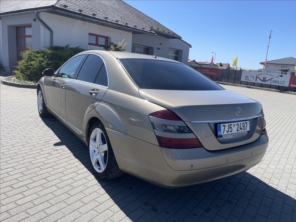 mercedes-benz-tridy-s-3-0-320cdi-155kw-nutny-servis - 2