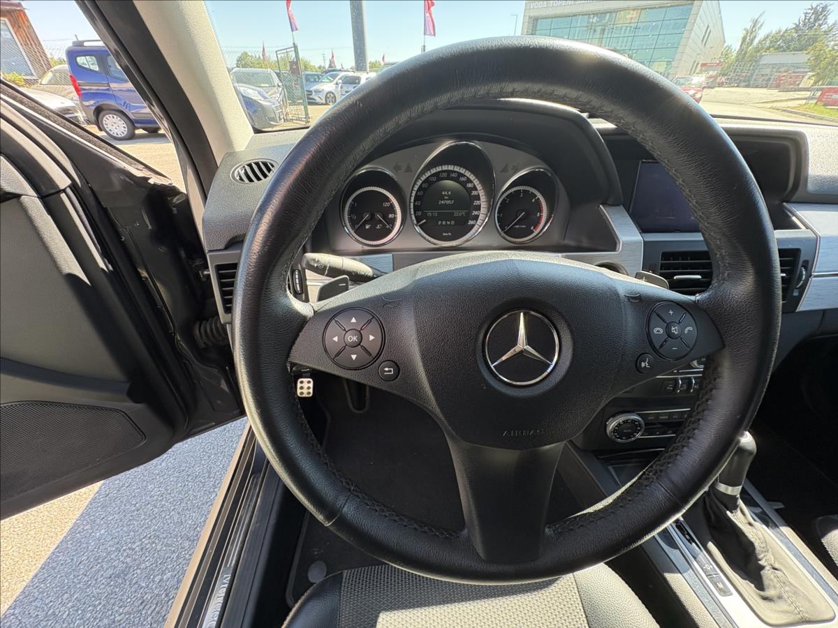mercedes-benz-glk-2-2-220cdi-at-4m-offroad-paket - 5