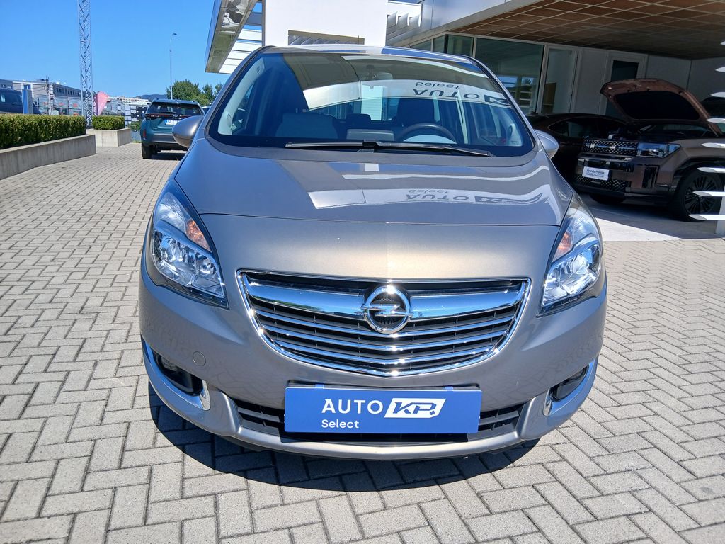 opel-meriva-1-4-t-88kw-cosmo-6mt-1-maj-cr - 8