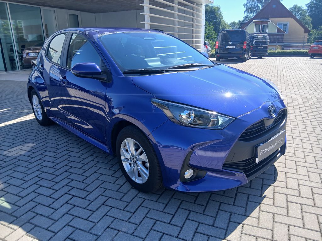 toyota-yaris-1-5-hybrid-e-cvt-comfort - 6