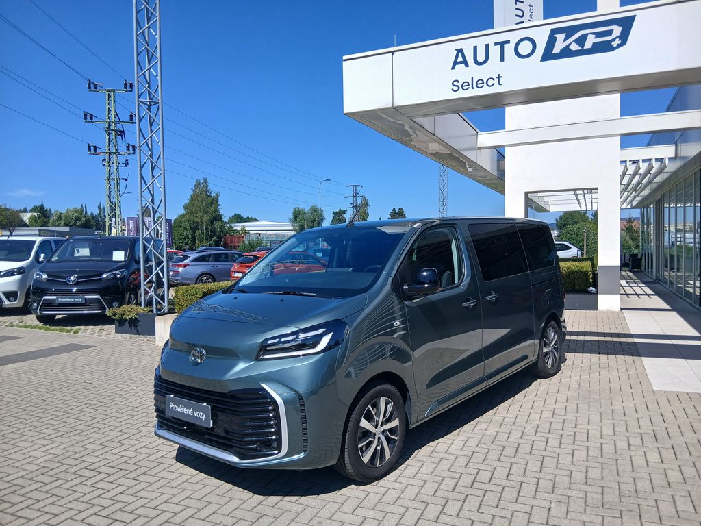 Toyota ProAce Verso 2.0D 144k L1 Family Webasto 8S
