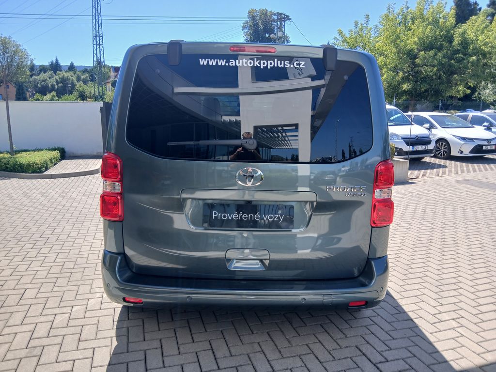 toyota-proace-verso-2-0d-144k-l1-family-webasto-8s - 4