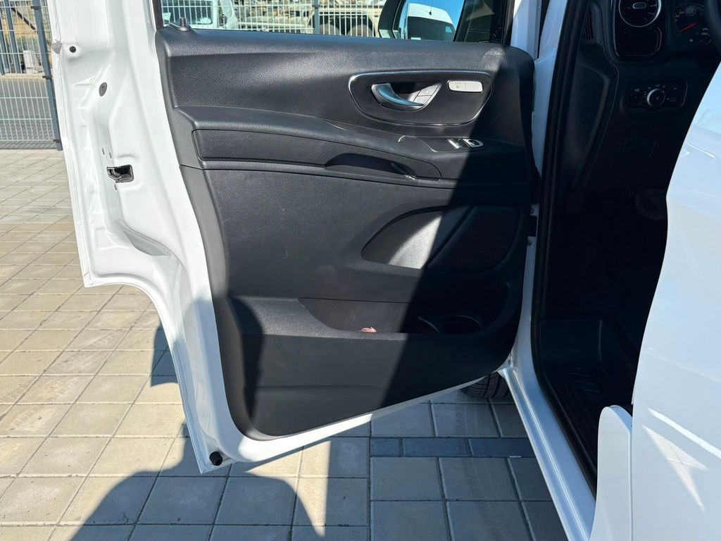 mercedes-benz-vito-tourer-116cdi-long-4matic-pro - 8