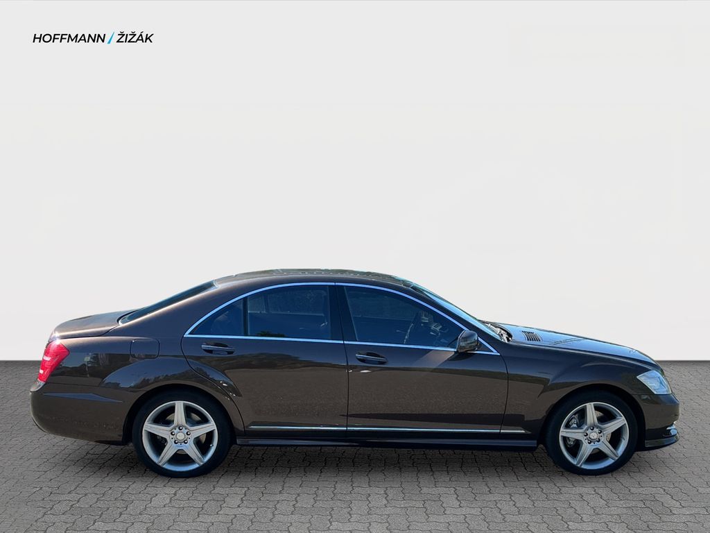 mercedes-benz-tridy-s-350-d-amg-4matic - 3