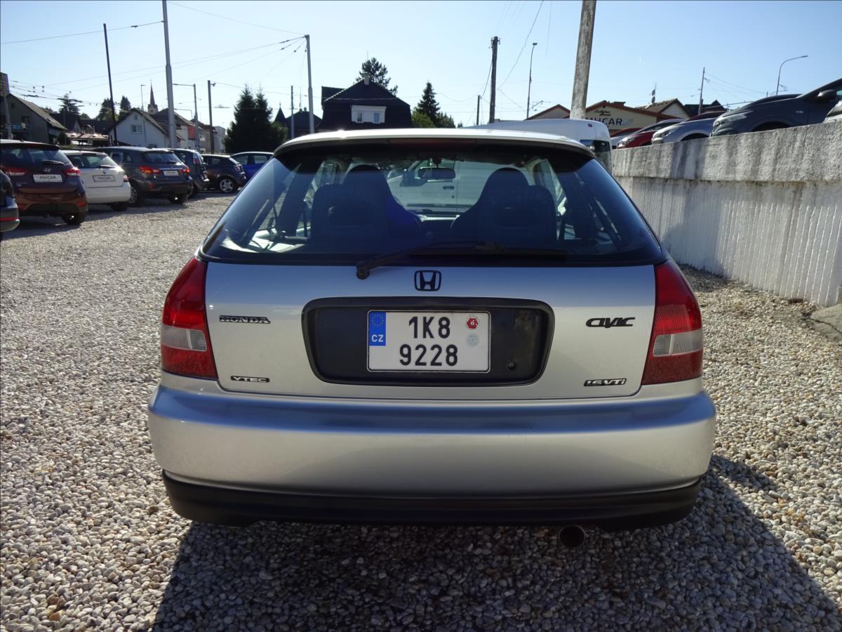honda-civic-1-6vti-118kw - 5
