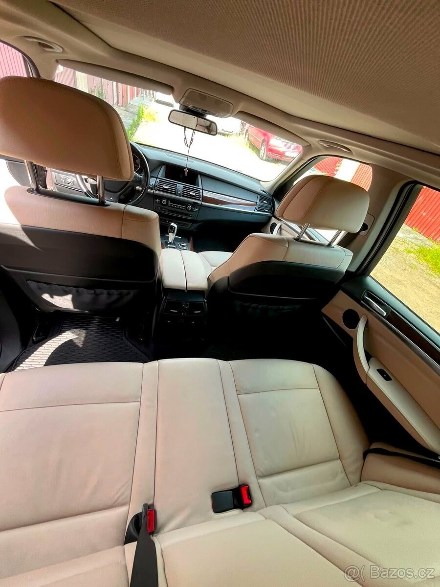 bmw-x5-3-0 - 9