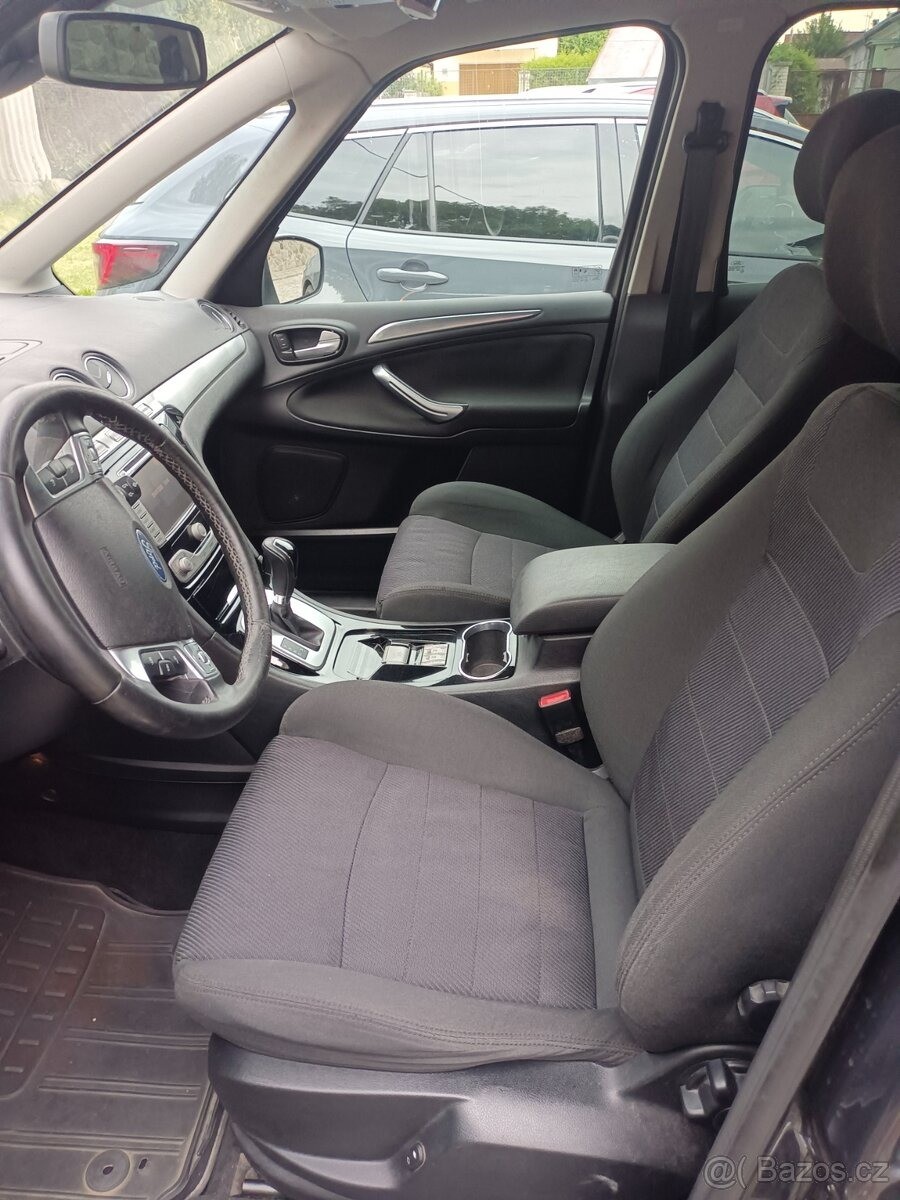 ford-galaxy-2-0 - 7
