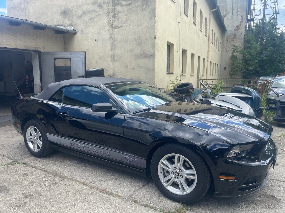 ford-mustang-3-7 - 3