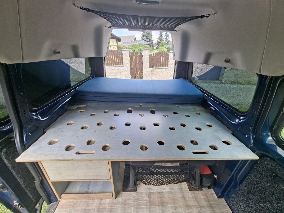 ford-tourneo-custom-2-0-r-v-2015-l2h2 - 8