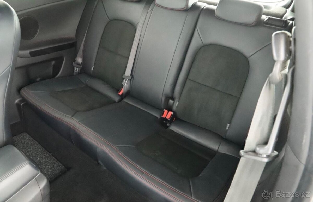 kia-ceed-1-6-gt-t-gdi-150-kw-manual - 4
