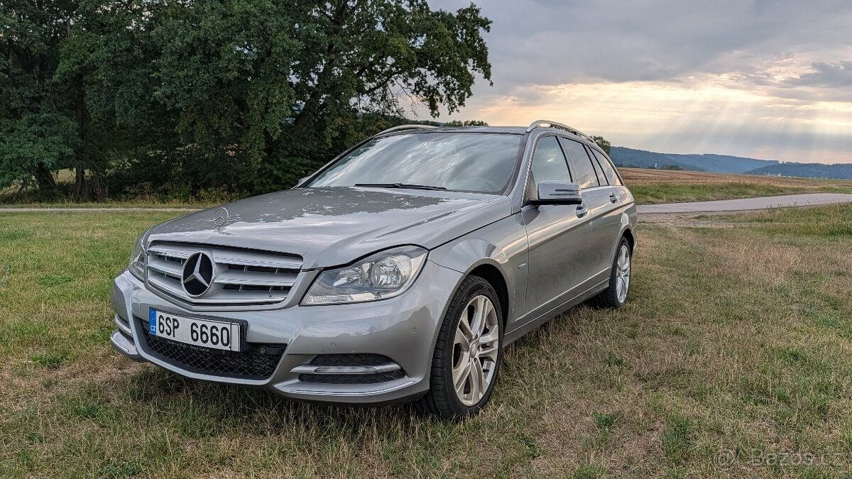 Mercedes-Benz Třídy C C180 r.v. 2011