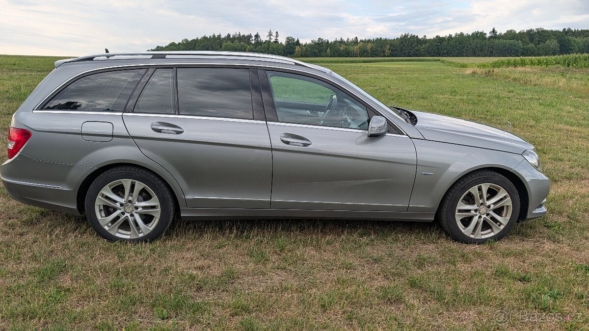 mercedes-benz-tridy-c-c180-r-v-2011 - 5