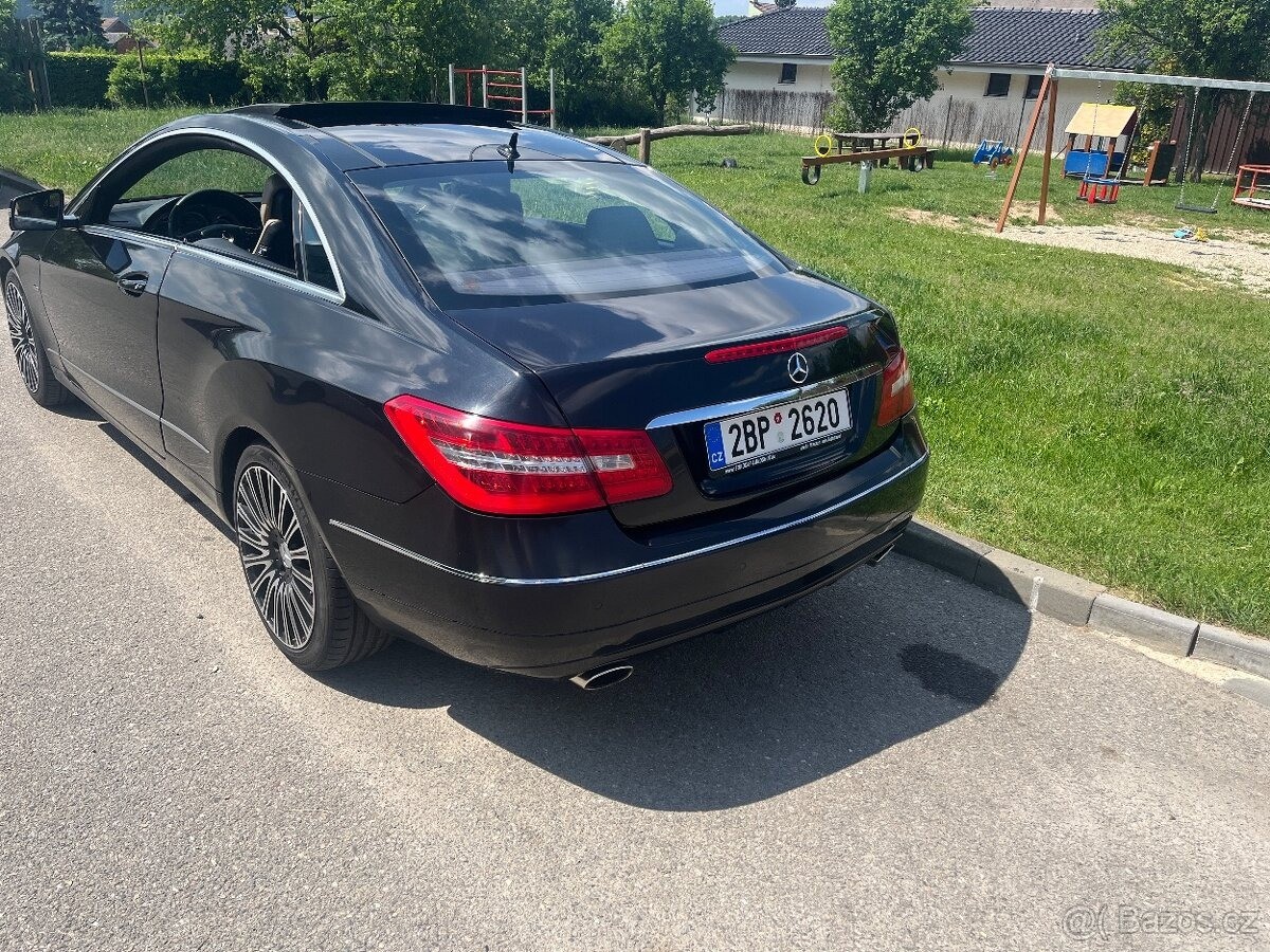 mercedes-benz-tridy-e-3-0-e-350-cdi-coupe - 5