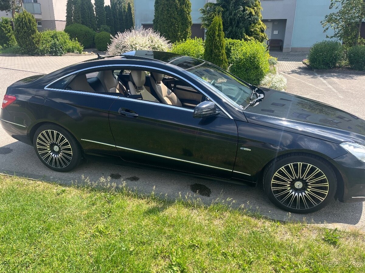 mercedes-benz-tridy-e-3-0-e-350-cdi-coupe - 7