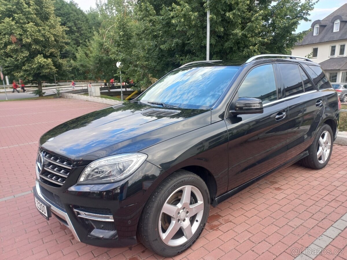 mercedes-benz-tridy-m-3-0-ml-350-diesel-rok-vyroby - 6