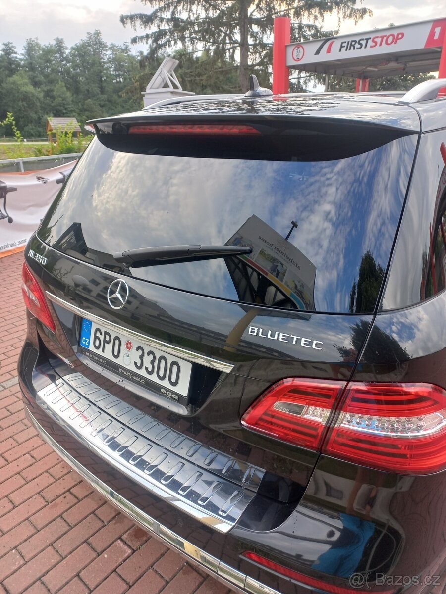 mercedes-benz-tridy-m-3-0-ml-350-diesel-rok-vyroby - 7