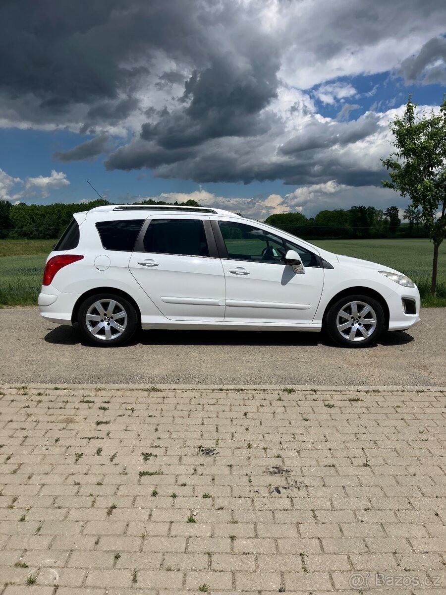 peugeot-308-1-6-sw - 6