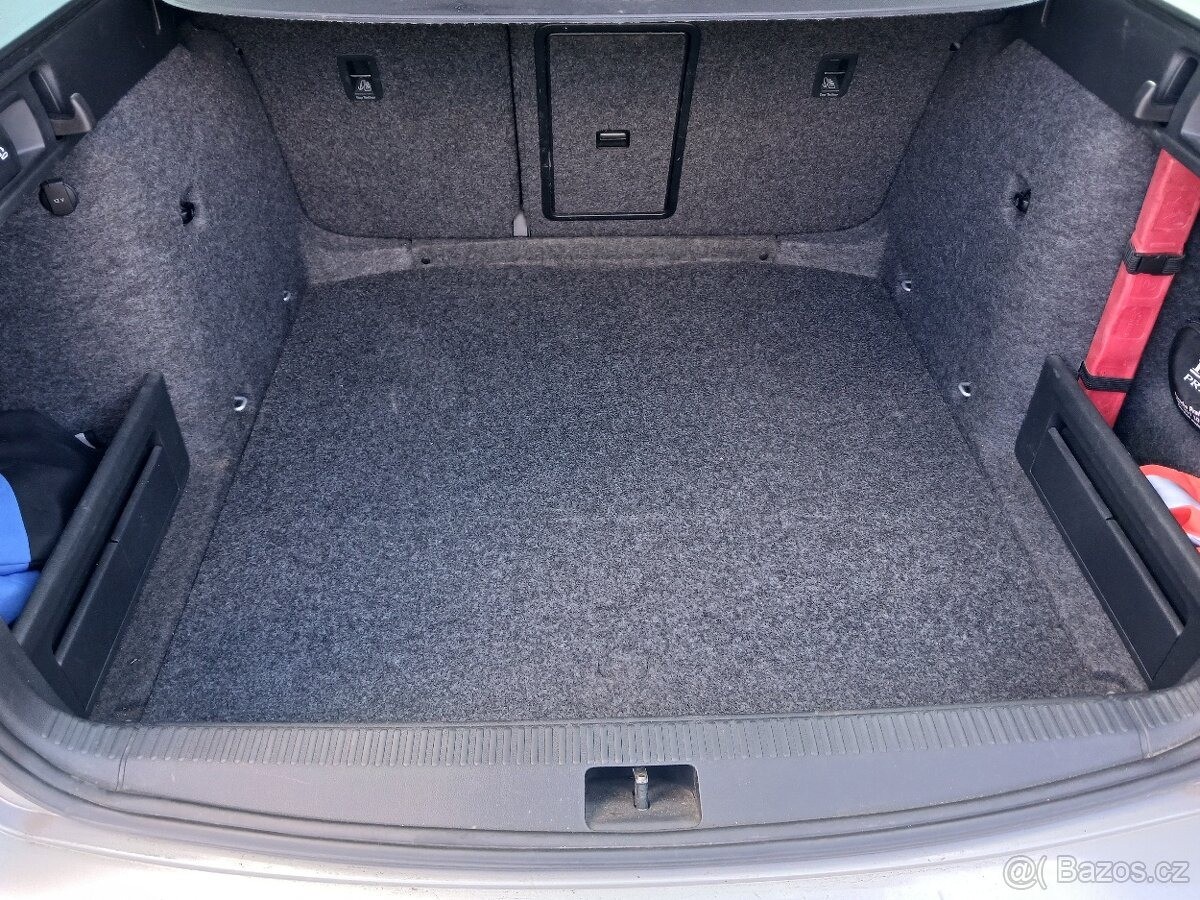 skoda-octavia-2-0-iii-tdi-110-kw-r-2015 - 2