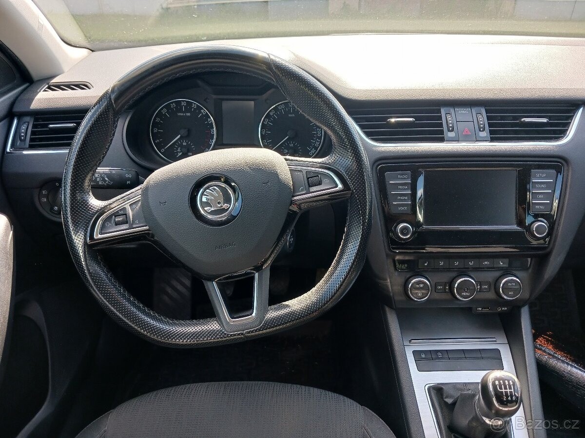 skoda-octavia-2-0-iii-tdi-110-kw-r-2015 - 7