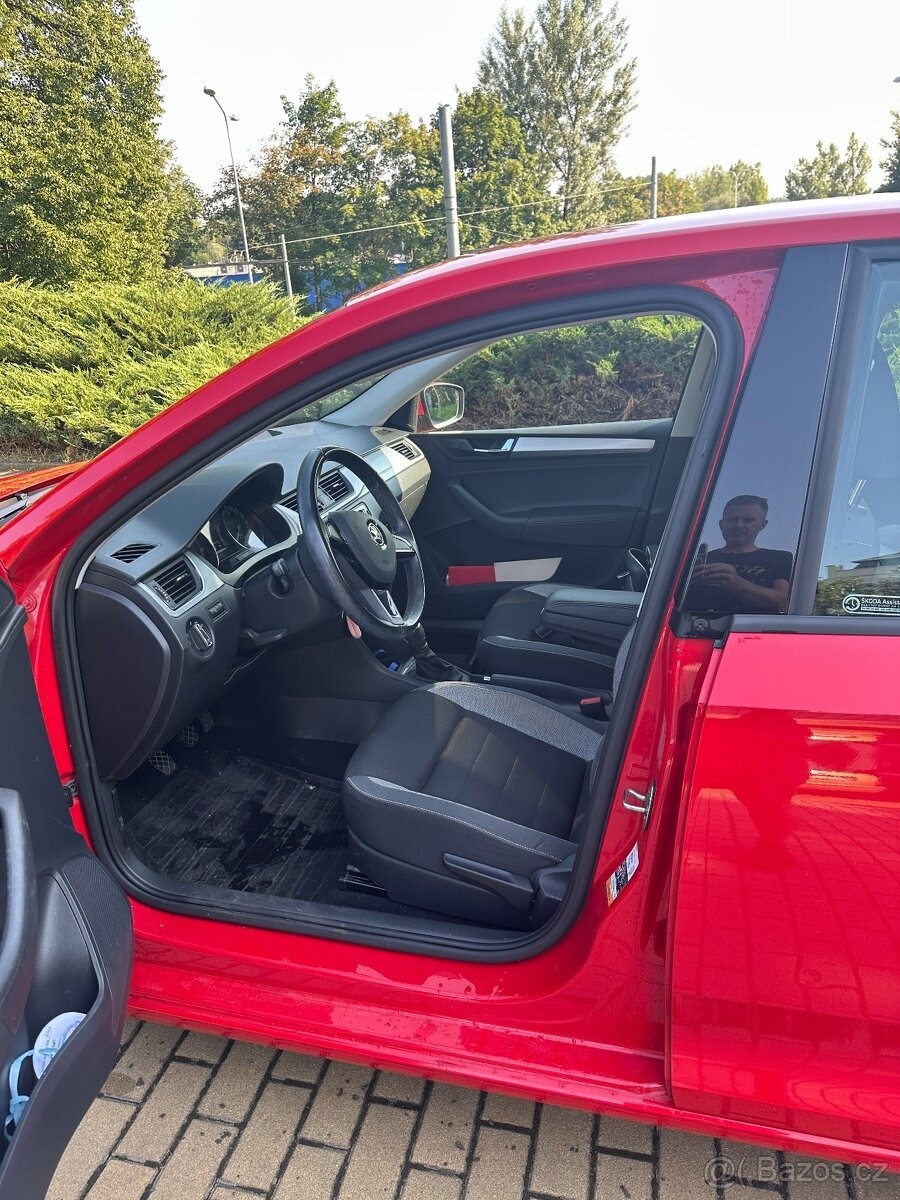 skoda-rapid-1-0-po-manzelce-33-tis-km-najez - 7