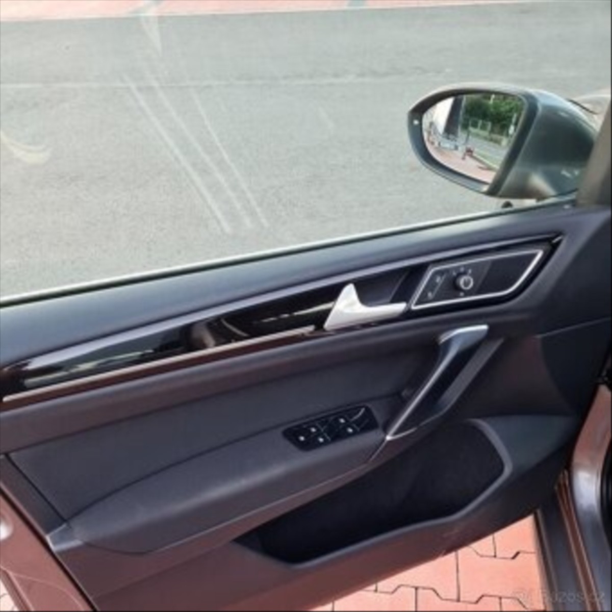volkswagen-golf-1-4-tsi-92kw - 2
