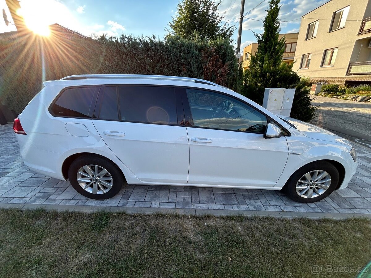 volkswagen-golf-variant-1-4-tgi-81kw-comfort-cng - 1