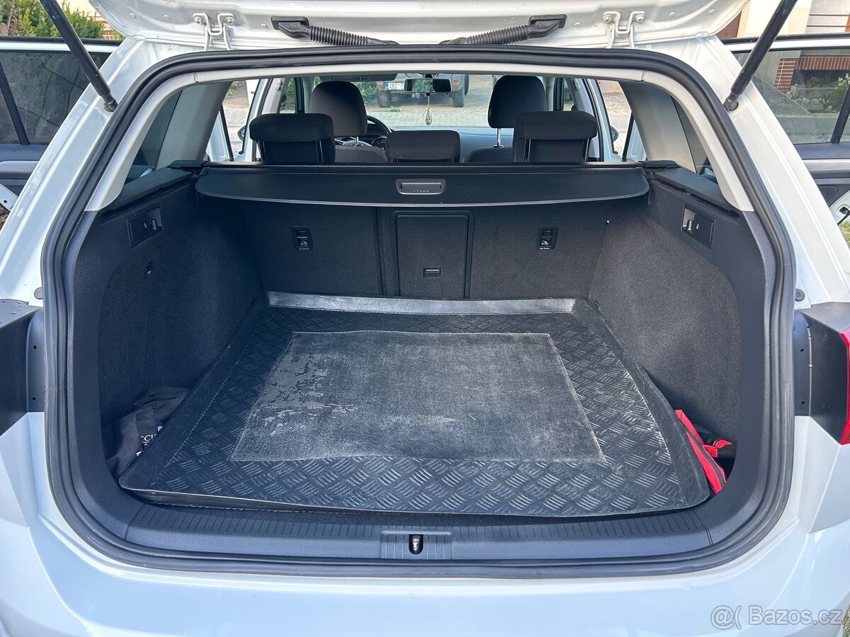 volkswagen-golf-variant-1-4-tgi-81kw-comfort-cng - 4
