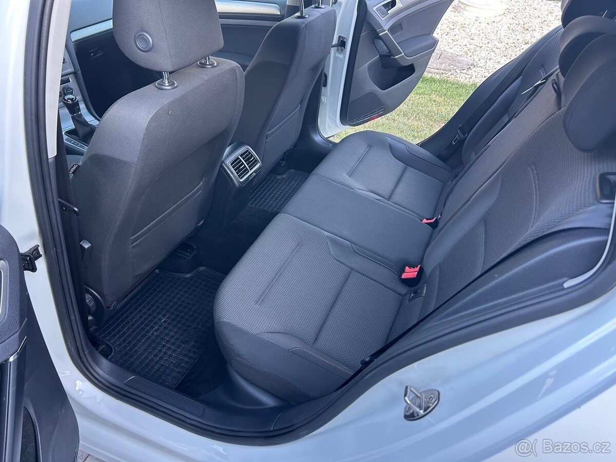 volkswagen-golf-variant-1-4-tgi-81kw-comfort-cng - 5