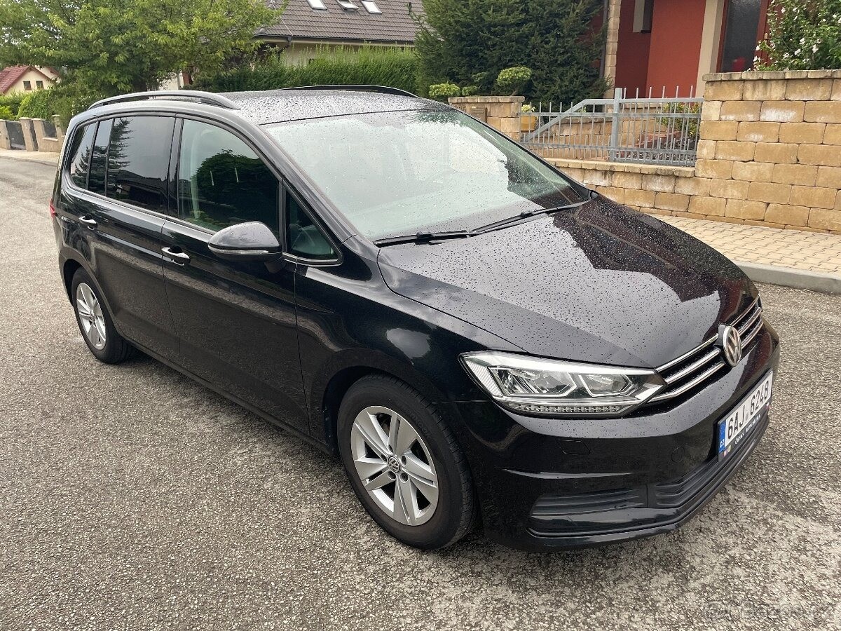 volkswagen-touran-1-6-tdi-85kw - 3