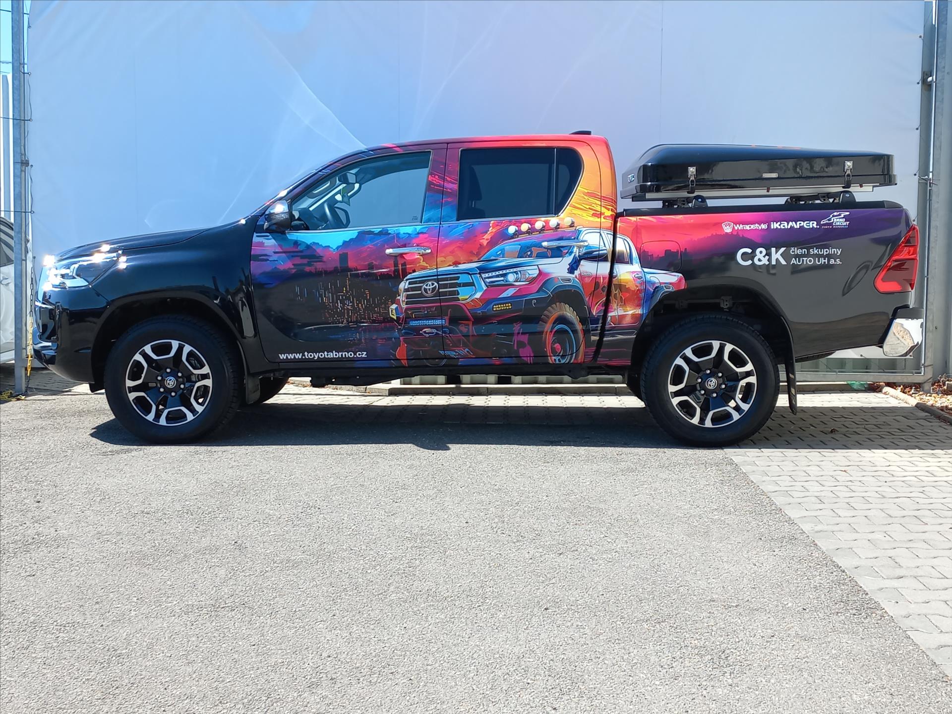 toyota-hilux-2-8-diesel-4x4-204k-a-t-double-cap-executive - 1