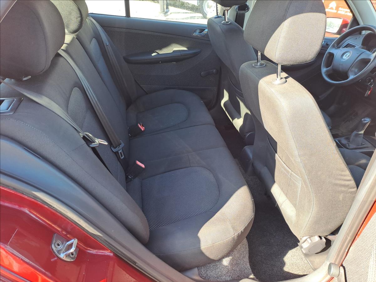 skoda-fabia-1-2-i - 6
