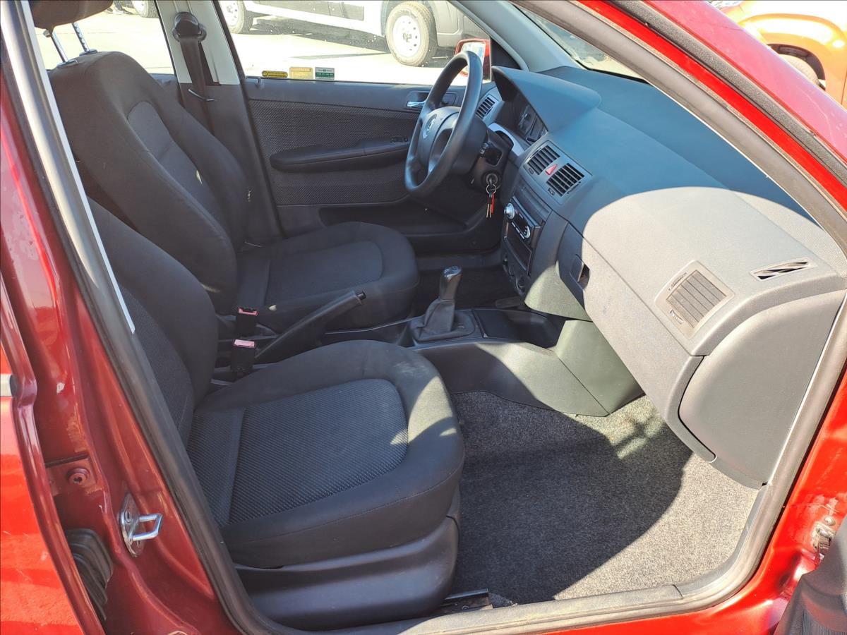 skoda-fabia-1-2-i - 7