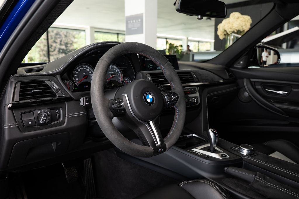 bmw-m3-cs-harmankardon-keramicke-brzdy - 4