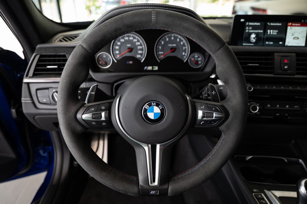 bmw-m3-cs-harmankardon-keramicke-brzdy - 5
