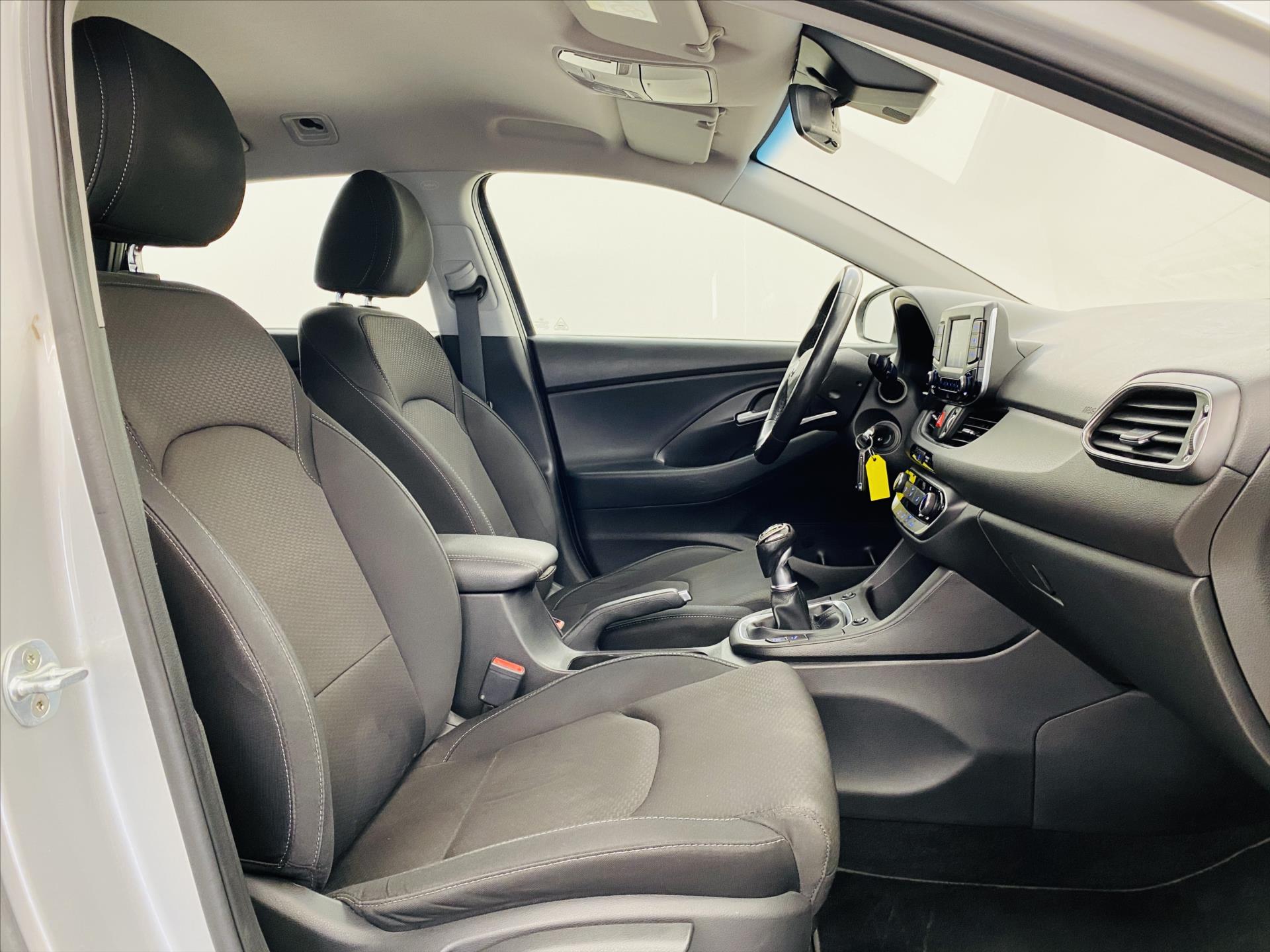 hyundai-i30-1-4-t-gdi-103kw - 7