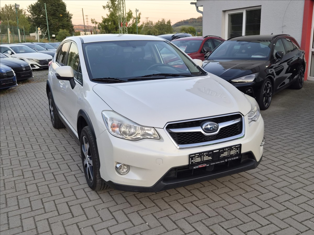 subaru-xv-2-0-d-4wd-vyhr-sedacky-kamera - 3